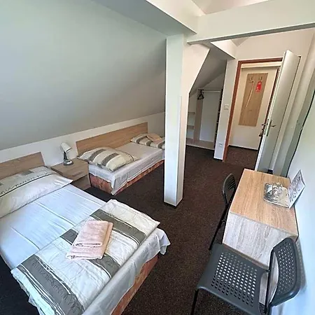 Formule Hotel 2*